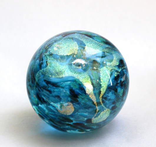 Click to view detail for DB-789 Paperweight - Teal Dichroic $58